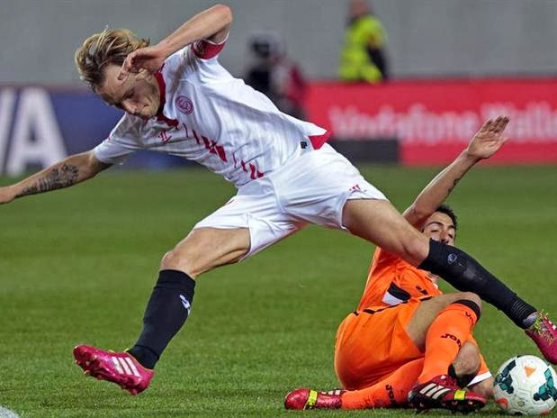 Sevilla vs. Valencia Sevilla vs. Valencia 2014