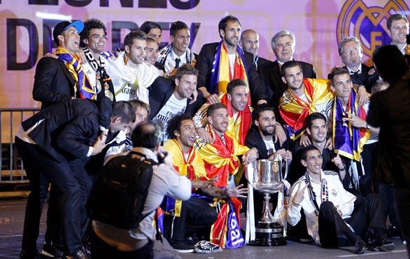 El Real Madid festeja en Cibeles la conquista de la Copa del Rey