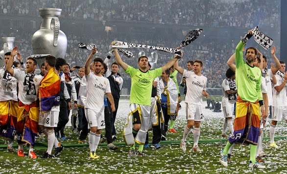 El Real Madrid festeja la Champions League 2014 en el Bernabeu
