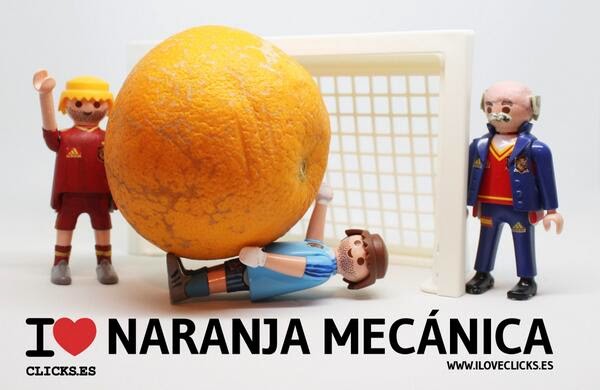 Los mejores chistes y memes de España-Holanda: Mundial Brasil