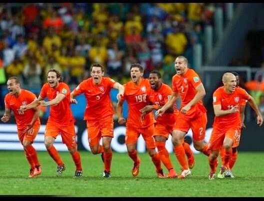 Holanda elimina a Costa Rica en los penales y está en semifinales
