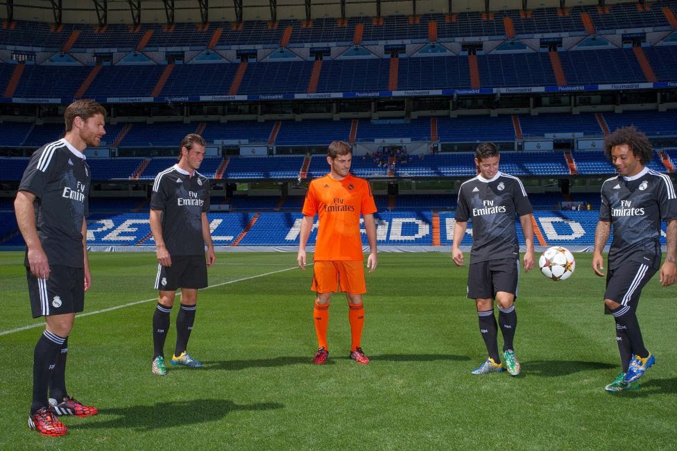 Nueva camiseta negra del Real Madrid para la Champions League