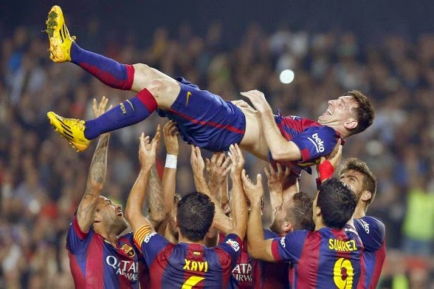Leo Messi supera a Zarra El Barcelona golea 5-1 al Sevilla y Messi supera a Zarra