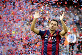 Las imágenes del adiós de Xavi Hernández en el Camp Nou