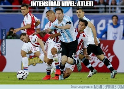 Los memes Argentina-Paraguay.