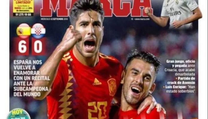 España golea a Croacia