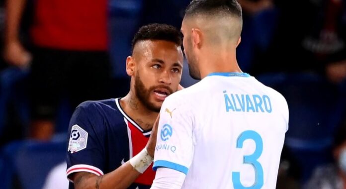 Álvaro: "Neymar no se merece mi respeto, ni nada"